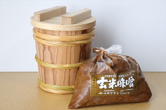 秋田杉桶＆ヤマブン味噌の風味が楽しみ！